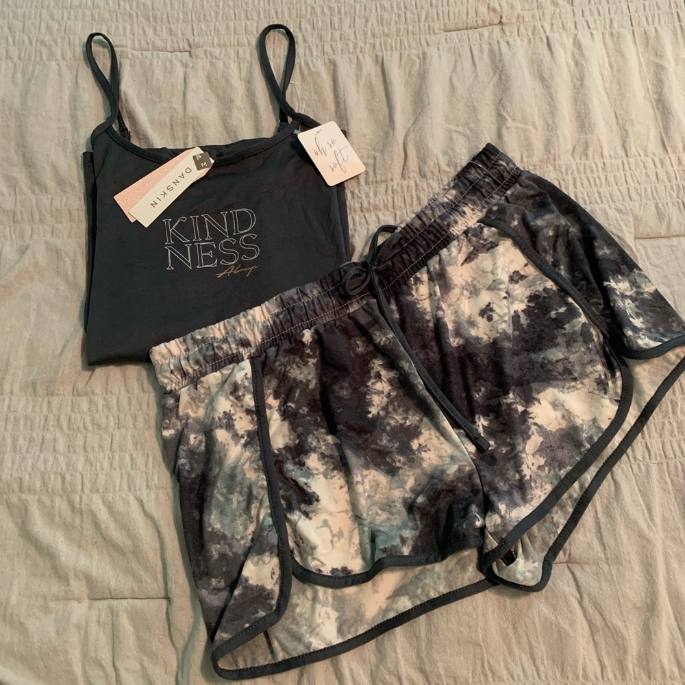 Danskin “Oh so Soft” pajama set, size M